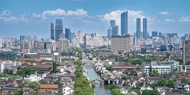 体育馆开盘！紧急加座！城央里首开封神！(图2)