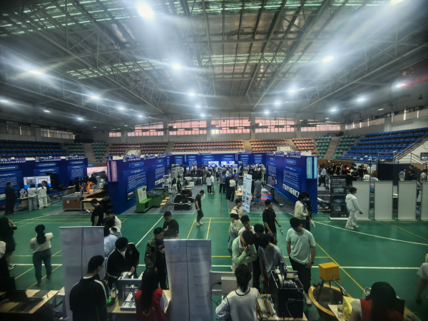 2025年苏州市职业教育活动周启动(图2) 2025年苏州市职业教育活动周启动(图2)