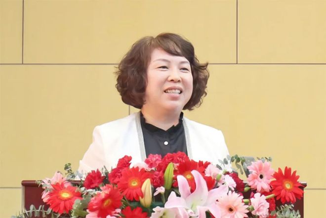 “2025北京市中小学加快推进教育数字化和人工智能教育的路径与策略校长论坛”成功举办(图14) “2025北京市中小学加快推进教育数字化和人工智能教育的路径与策略校长论坛”成功举办(图14)